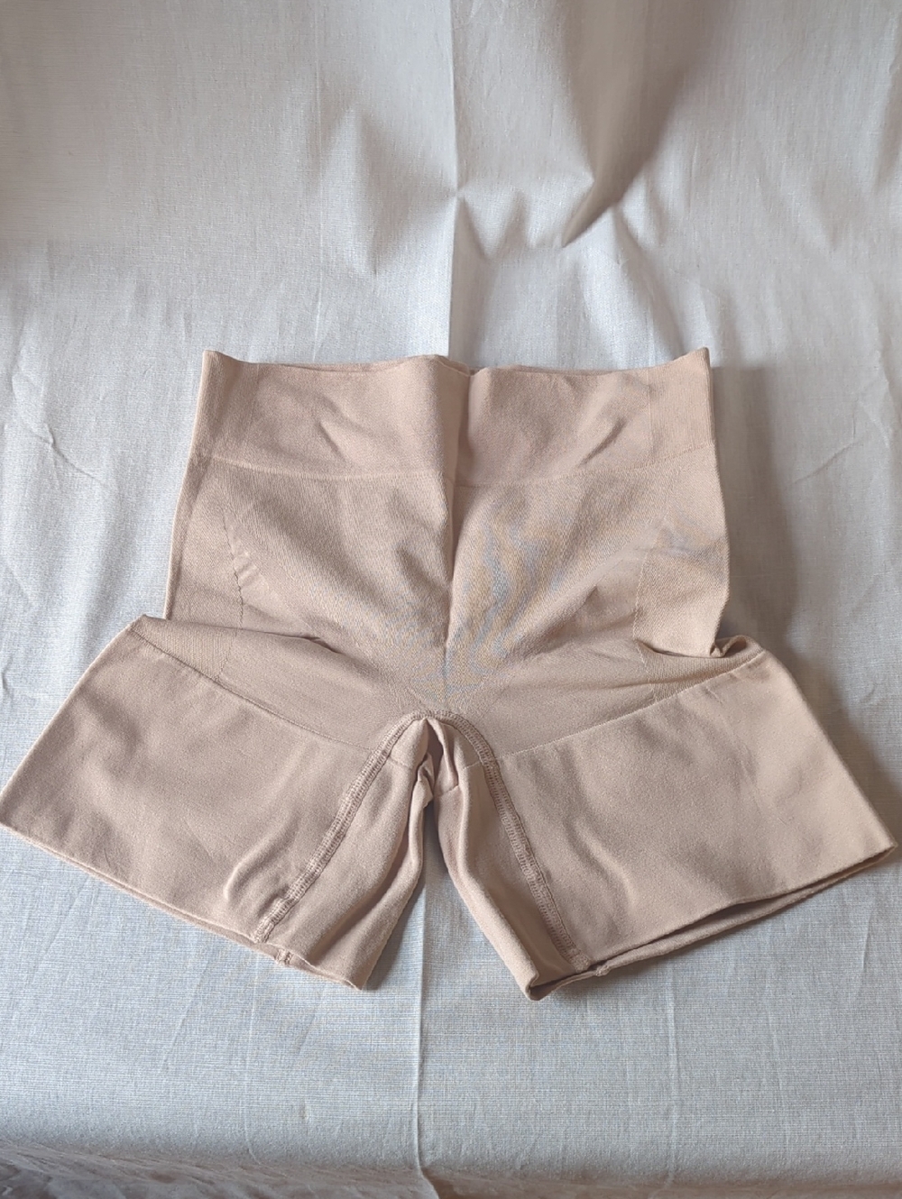 Jockey High-Waist Shaping Shorts in Light Beige